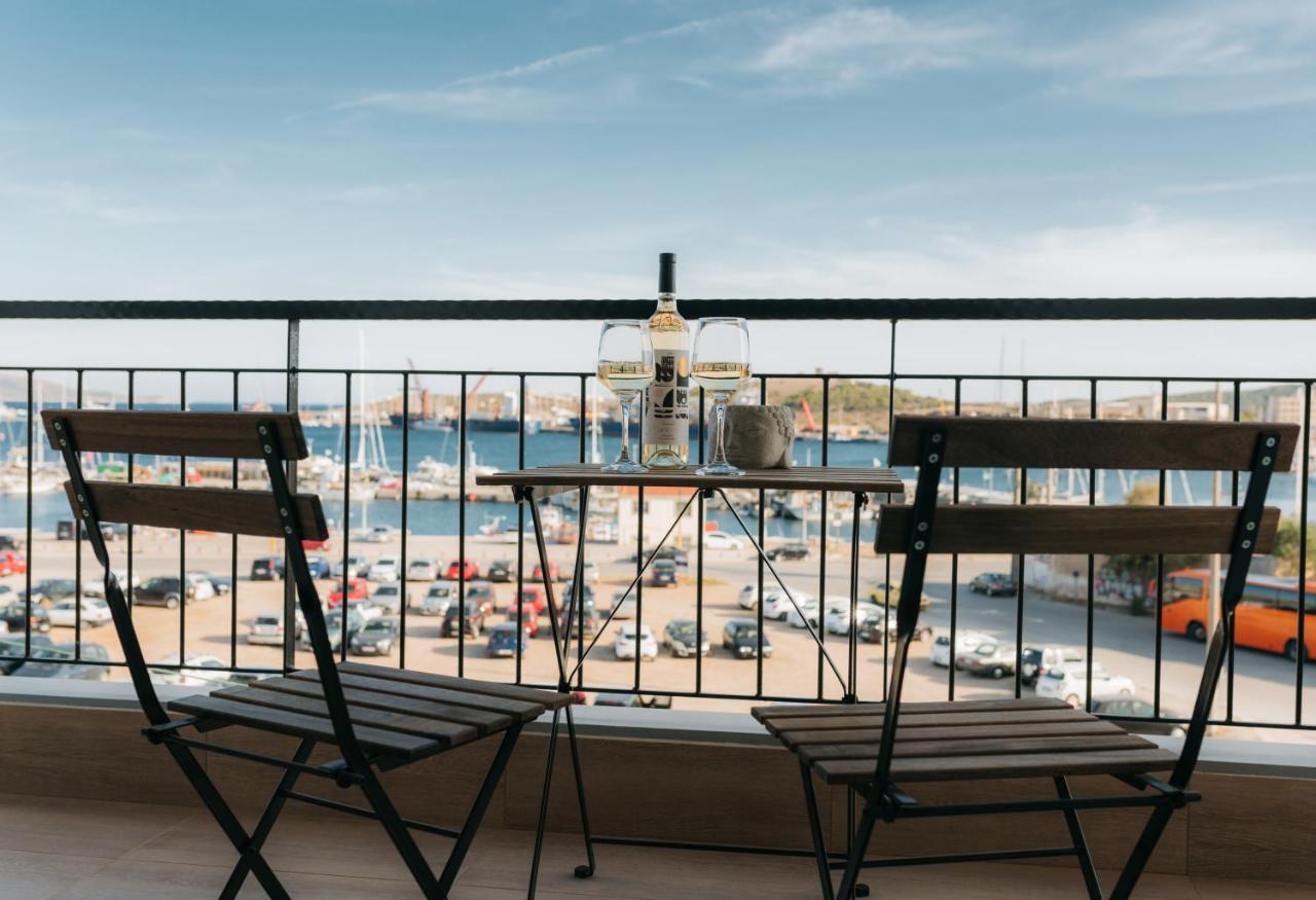 Luxury Port View Apartment Lávrion Екстериор снимка