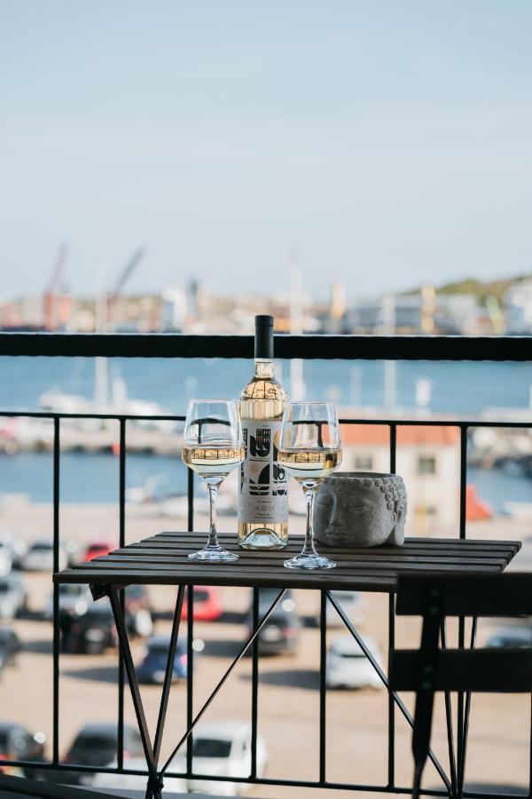 Luxury Port View Apartment Lávrion Екстериор снимка